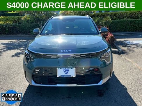Used 2024 Kia Niro Wind w/ Wind Preserve Package FWD image 2