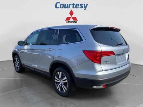 Used 2017 Honda Pilot EX-L image 3