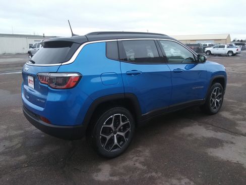 New 2026 Jeep Compass Limited AWD/4WD image 5