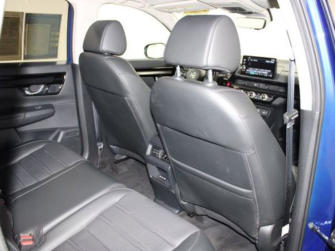 Used 2025 Honda CR-V EX-L image 31