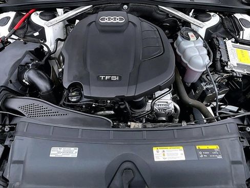 Used 2020 Audi A4 2.0T Premium w/ Convenience Package image 9