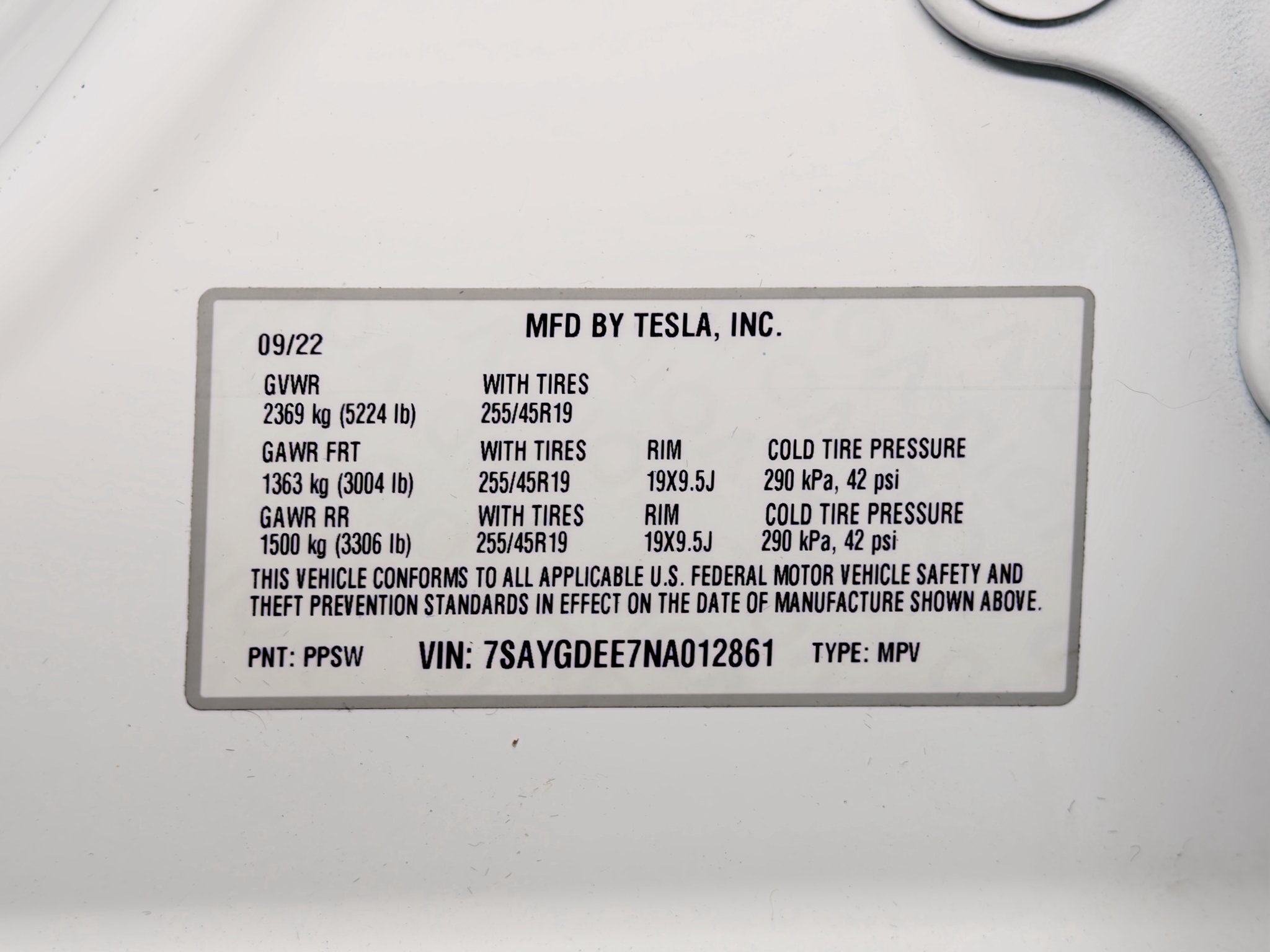 Used 2022 Tesla Model Y Long Range AWD/4WD image 27