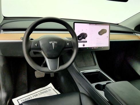 Used 2023 Tesla Model Y Long Range AWD/4WD image 12