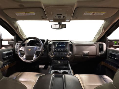 Used 2015 Chevrolet Silverado 3500 LTZ w/ Duramax Plus Package image 41