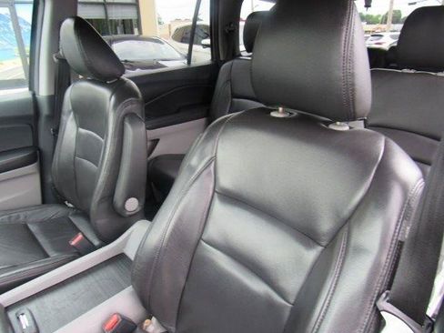 Used 2016 Honda Pilot LX image 16