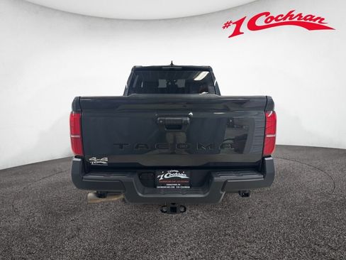 Used 2024 Toyota Tacoma SR AWD/4WD image 20