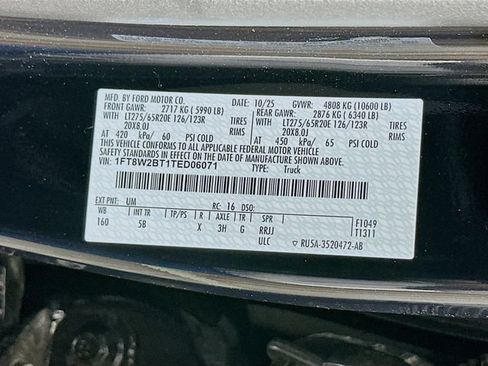 Used 2026 Ford F250 Lariat w/ Chrome Package AWD/4WD image 38