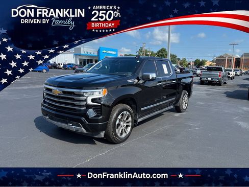 Used 2023 Chevrolet Silverado 1500 High Country w/ Technology Package AWD/4WD image 1