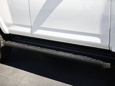 Used 2024 Toyota 4Runner SR5 Premium image 13