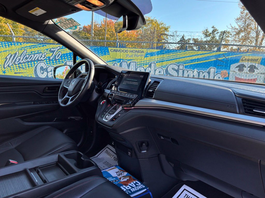 Used 2023 Honda Odyssey Sport image 19