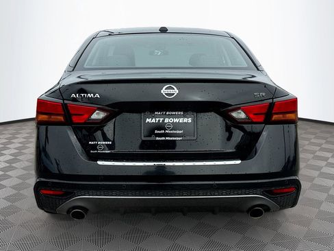 Used 2021 Nissan Altima 2.5 SR image 6