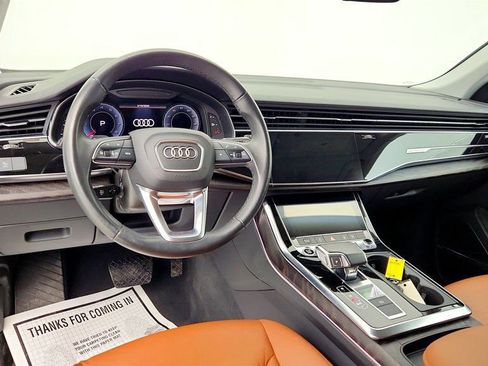 Used 2022 Audi Q8 Premium Plus w/ Premium Plus Package image 13