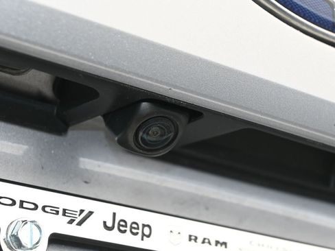 Used 2024 Subaru Crosstrek 2.0i Premium image 33