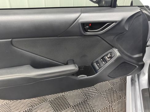 Used 2023 Toyota GR86 w/ ALL Weather Mat Package (TMS) RWD image 40
