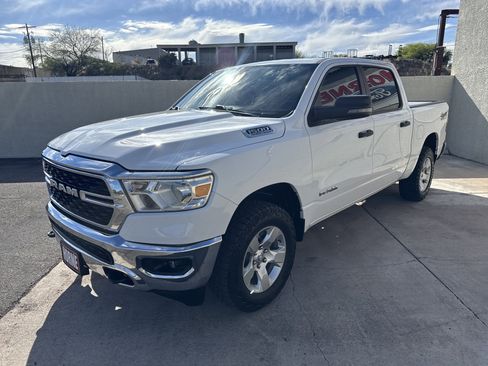 Used 2023 RAM 1500 Big Horn image 3