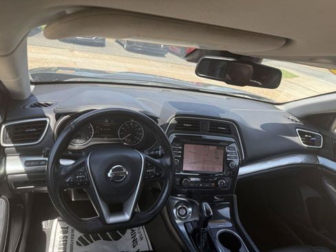 Used 2020 Nissan Maxima 3.5 SV w/ Floor Mat Group FWD image 15