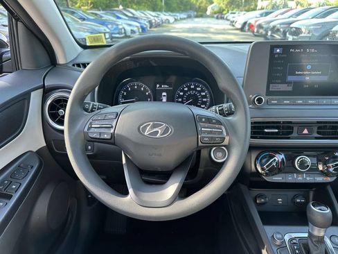 Used 2023 Hyundai Kona SEL AWD/4WD image 13