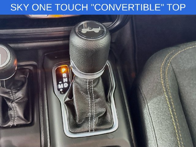 Used 2026 Jeep Wrangler Unlimited Sahara AWD/4WD image 16