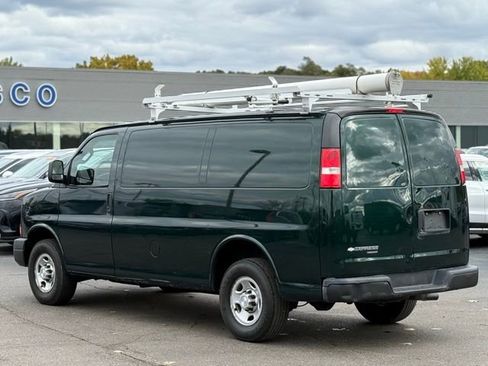 Used 2016 Chevrolet Express 2500 image 36