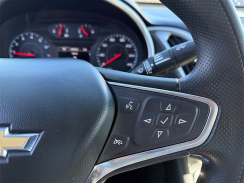 Used 2023 Chevrolet Malibu LT image 20