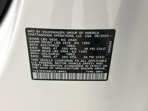 Used 2020 Volkswagen Atlas Cross Sport SE w/ Towing Package image 23