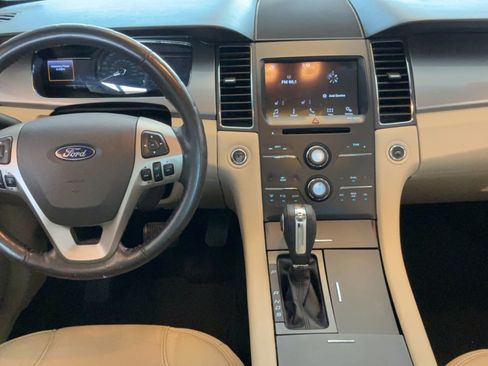 Used 2016 Ford Taurus SEL w/ Equipment Group 201A FWD image 28