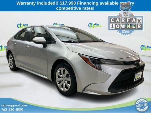 Used 2022 Toyota Corolla LE image 3