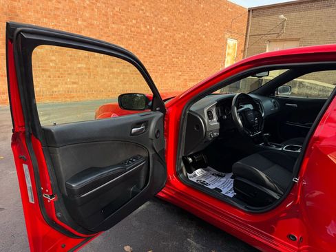 Used 2019 Dodge Charger Scat Pack image 20
