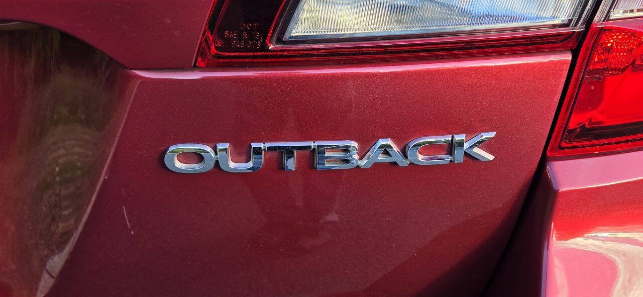 Used 2019 Subaru Outback 2.5i Limited AWD/4WD image 11