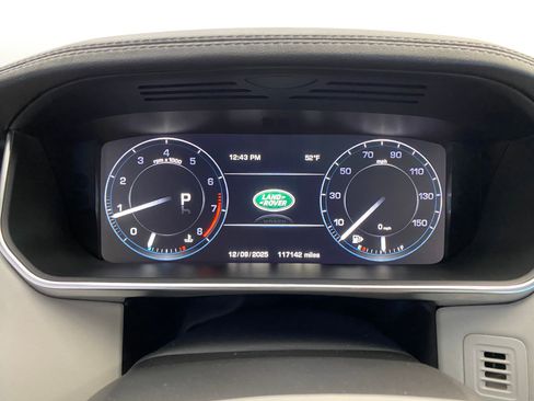 Used 2014 Land Rover Range Rover HSE image 20