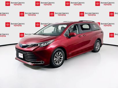 Used 2021 Toyota Sienna XLE w/ XLE Plus Package
