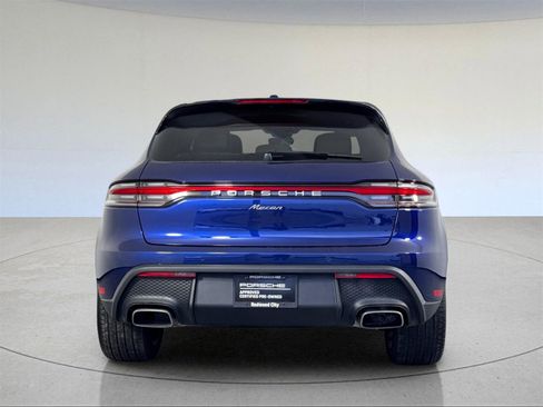 Used 2025 Porsche Macan image 7