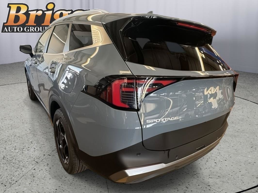 Certified 2026 Kia Sportage EX AWD/4WD image 9