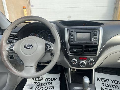 Used 2011 Subaru Forester 2.5X Limited AWD/4WD image 20