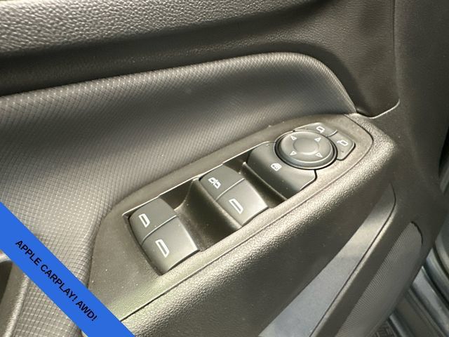 Used 2023 Chevrolet Equinox RS AWD/4WD image 13