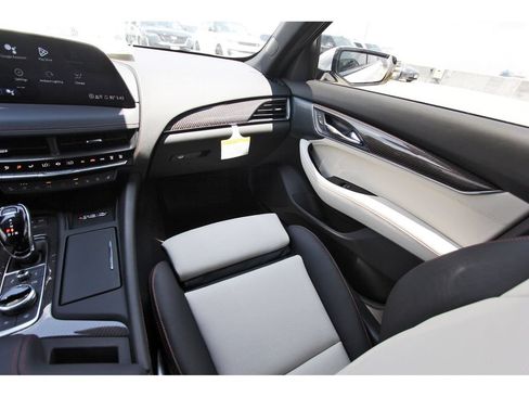 New 2026 Cadillac CT5 Sport w/ Technology Package RWD image 10