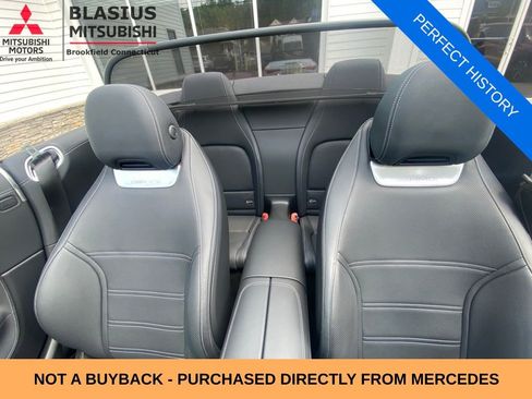 Used 2022 Mercedes-Benz SL 55 AMG 4MATIC w/ Driver Assistance Package image 13