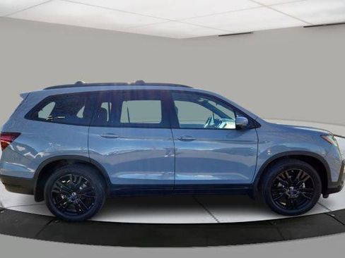 Used 2022 Honda Pilot Black Edition image 6