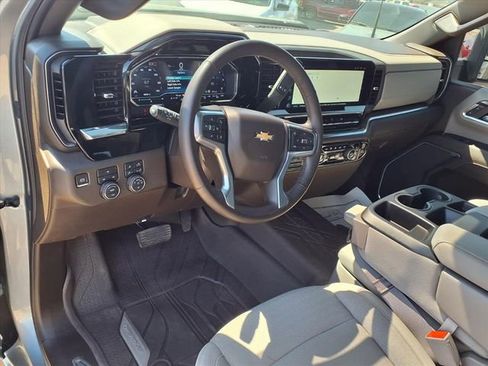 Used 2024 Chevrolet Silverado 3500 LT w/ Texas Edition image 10