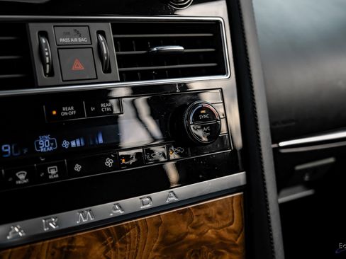 Used 2021 Nissan Armada SL w/ Captain's Chairs Package image 59