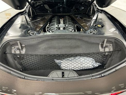 Used 2024 Chevrolet Corvette Z06 w/ Z07 Performance Package image 23