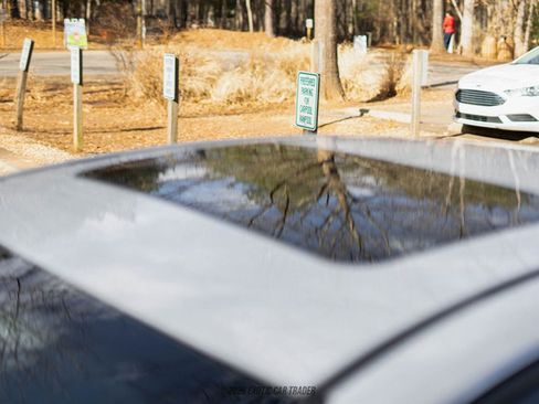 Used 2014 Chevrolet SS image 88