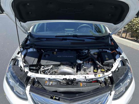 Used 2019 Chevrolet Volt LT FWD image 25