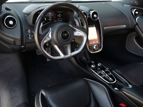 Used 2023 McLaren GT RWD image 8