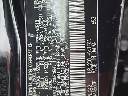 Used 2009 Toyota Land Cruiser image 32