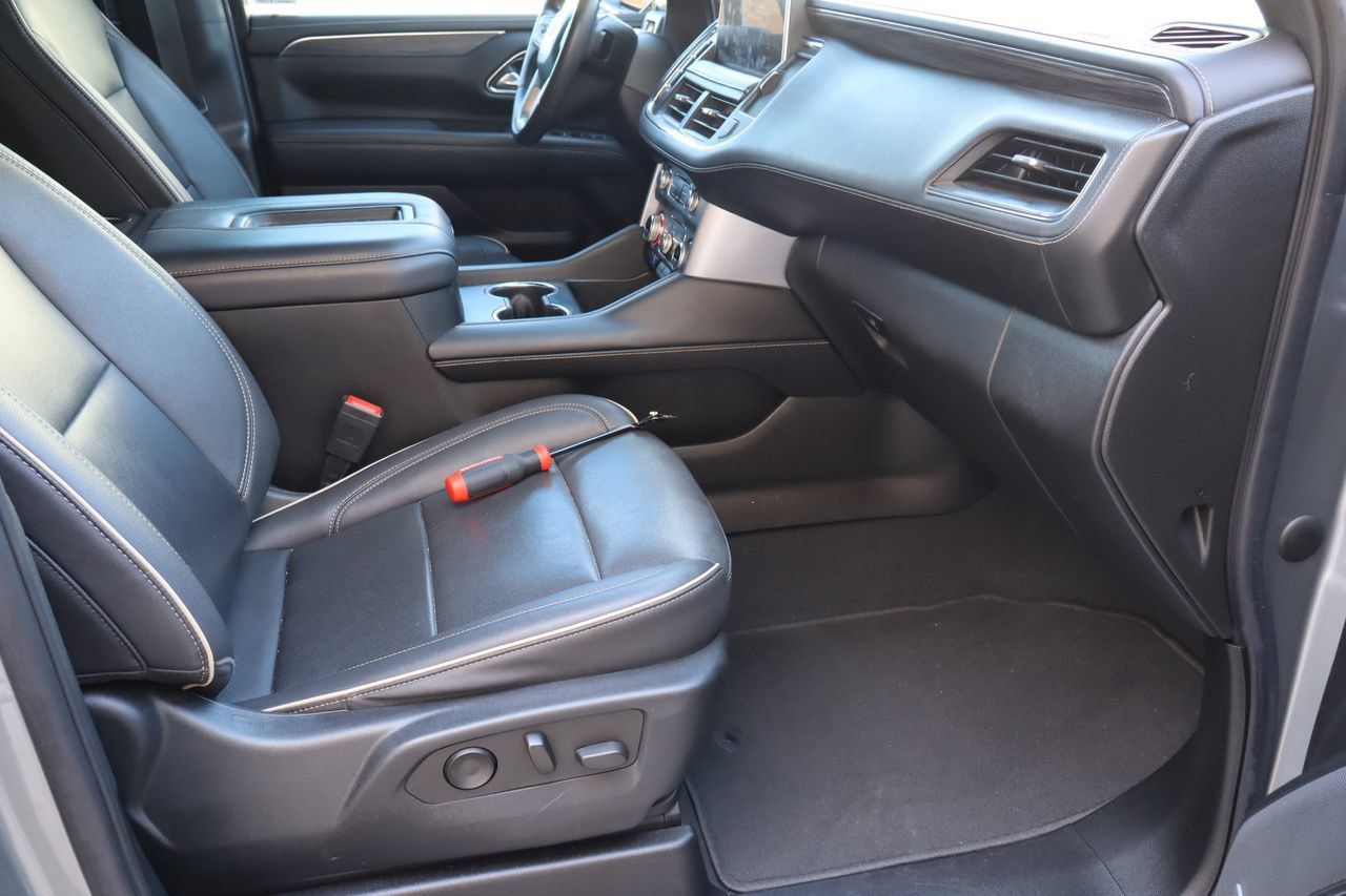Used 2023 GMC Yukon SLT AWD/4WD image 17