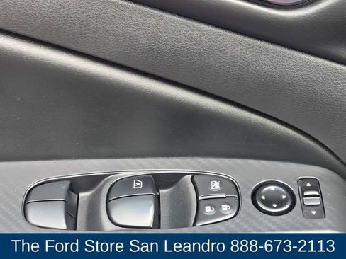 Used 2024 Nissan Altima 2.5 SV image 29