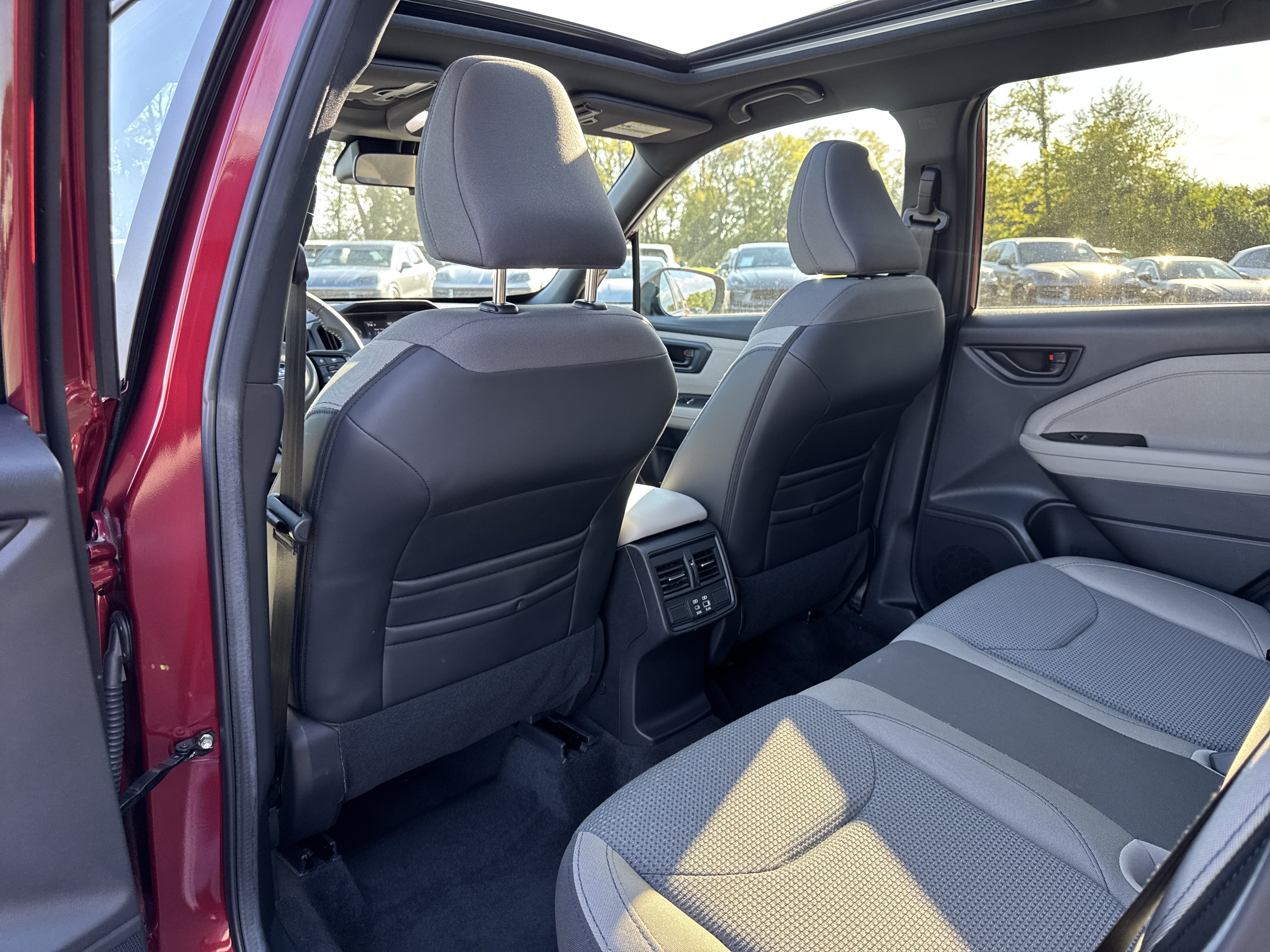 Used 2026 Subaru Forester Premium AWD/4WD image 21