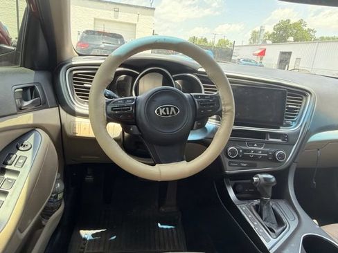 Used 2015 Kia Optima LX w/ Paint Protection Film Package FWD image 9