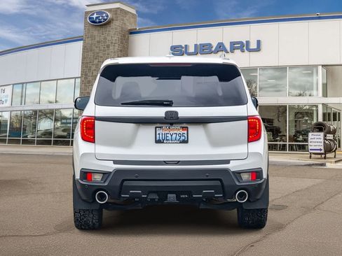 Used 2023 Honda Passport EX-L image 3